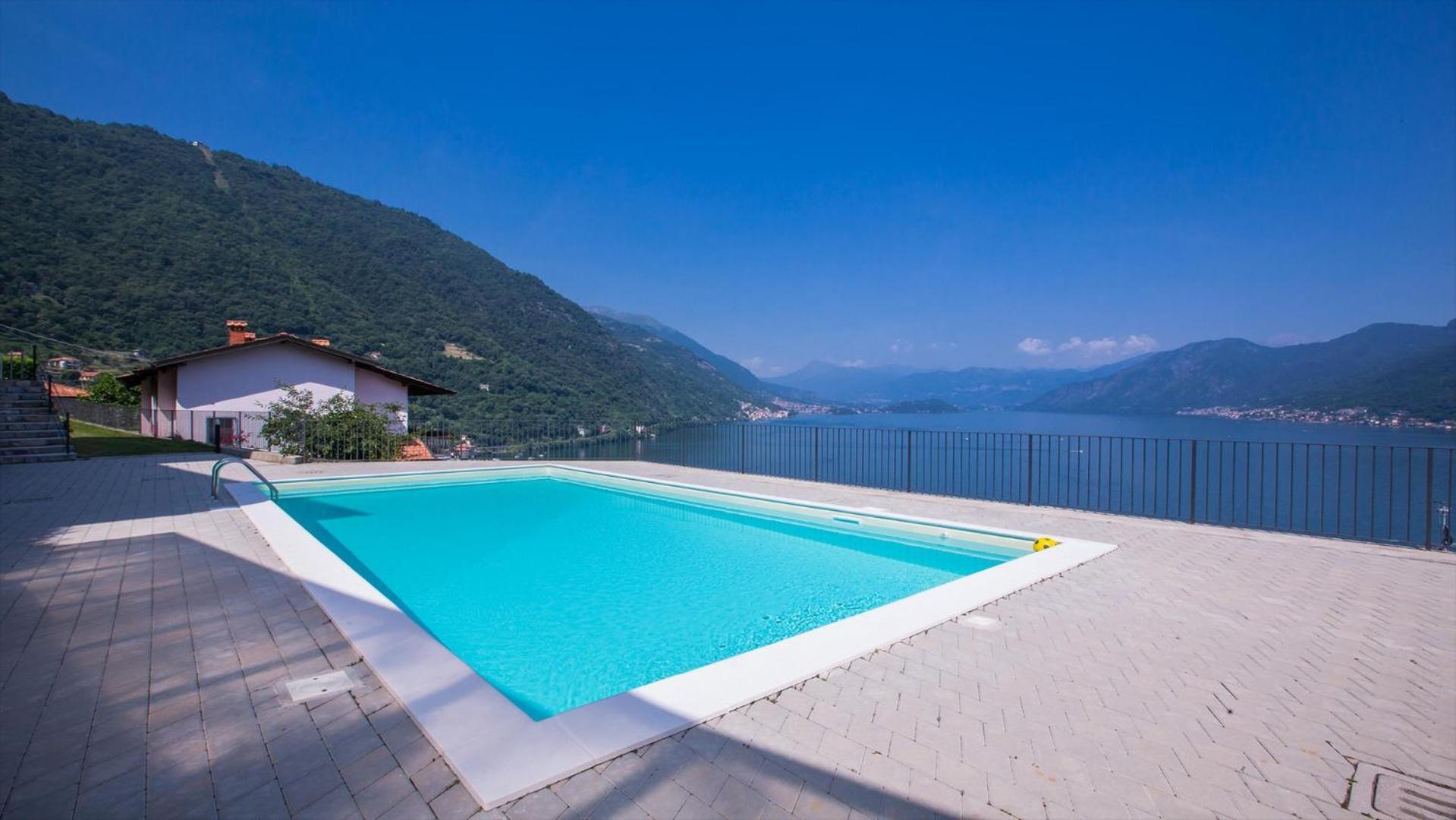 Residence Degli Oleandri 6A Argegno Buitenkant foto